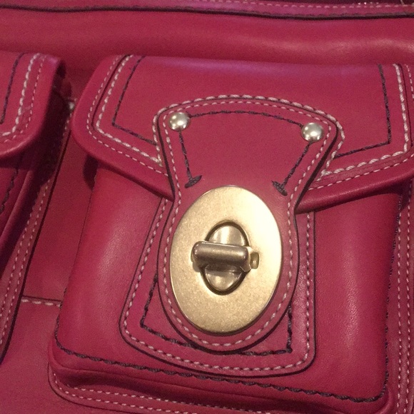 Coach Legacy NWT RASPBERRY - Picture 10 of 10